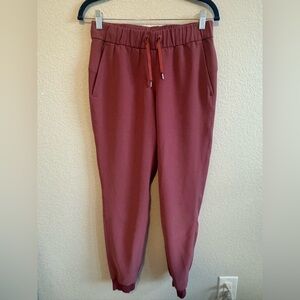 Lululemon On The Fly Joggers